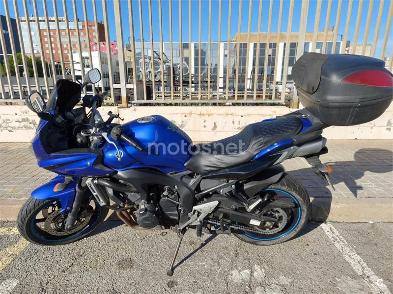 Yamaha FZ6 Fazer - Vista 5