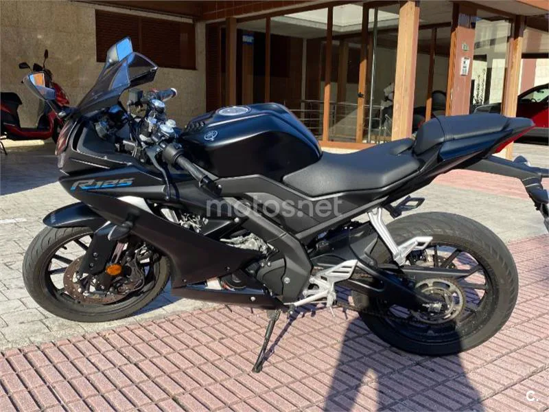 Yamaha YZF-R125 - Vista 5
