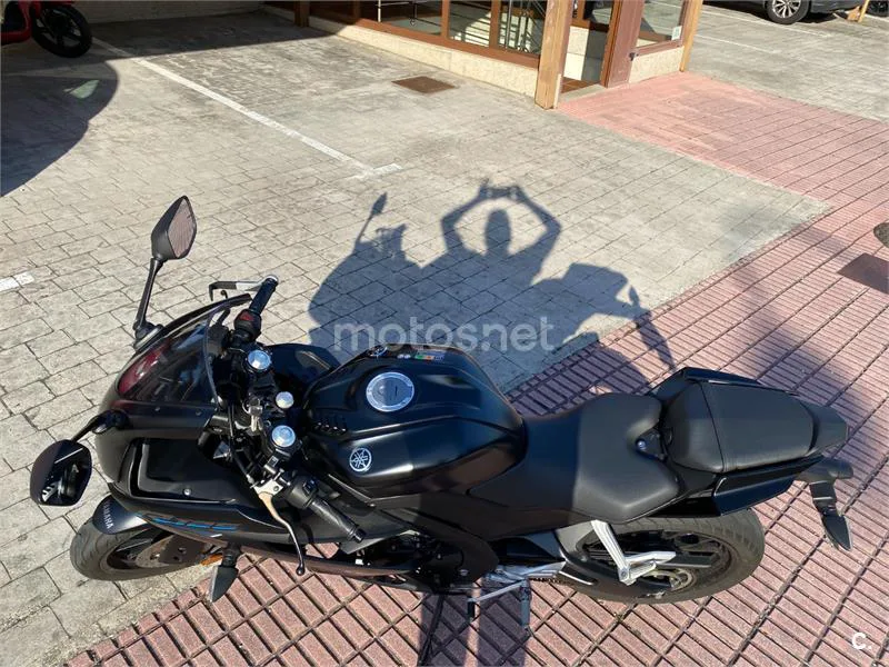 Yamaha YZF-R125 - Vista 6
