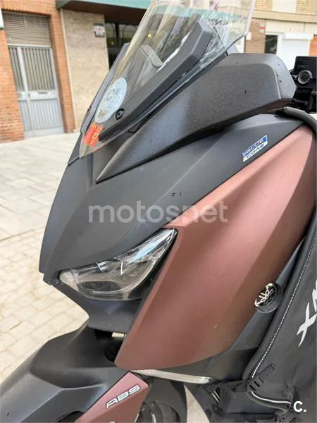 Yamaha XMAX 300 - Vista 22