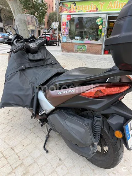 Yamaha XMAX 300 - Vista 29