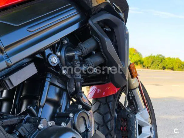 BMW F 800 R - Vista 7