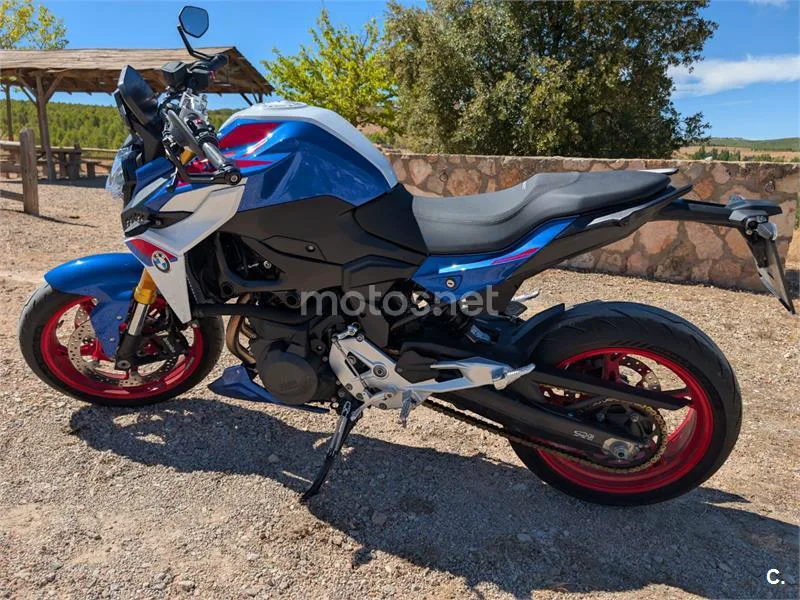 BMW F 900 R - Vista 3