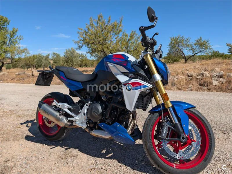 BMW F 900 R - Vista 4