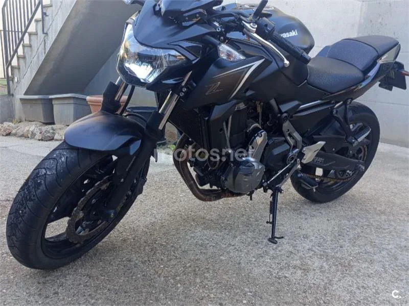 Kawasaki Z650 - Vista 4
