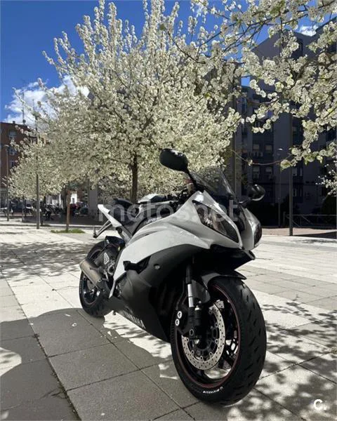 Yamaha YZF-R6 7600 € 2010 Madrid - 1