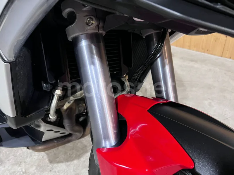 Ducati Multistrada V4 - Vista 15