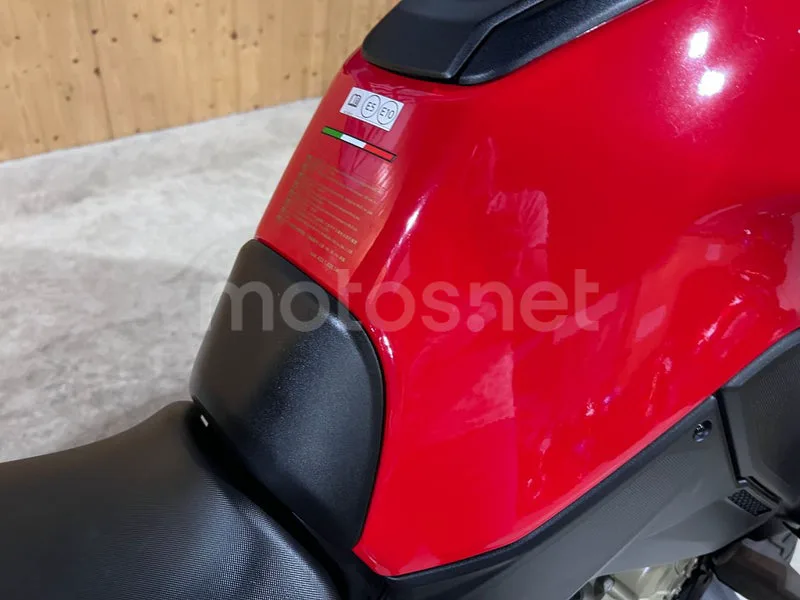 Ducati Multistrada V4 - Vista 30