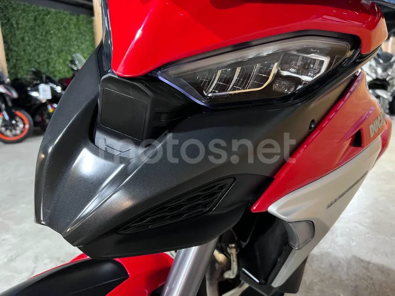 Ducati Multistrada V4 - Vista 49