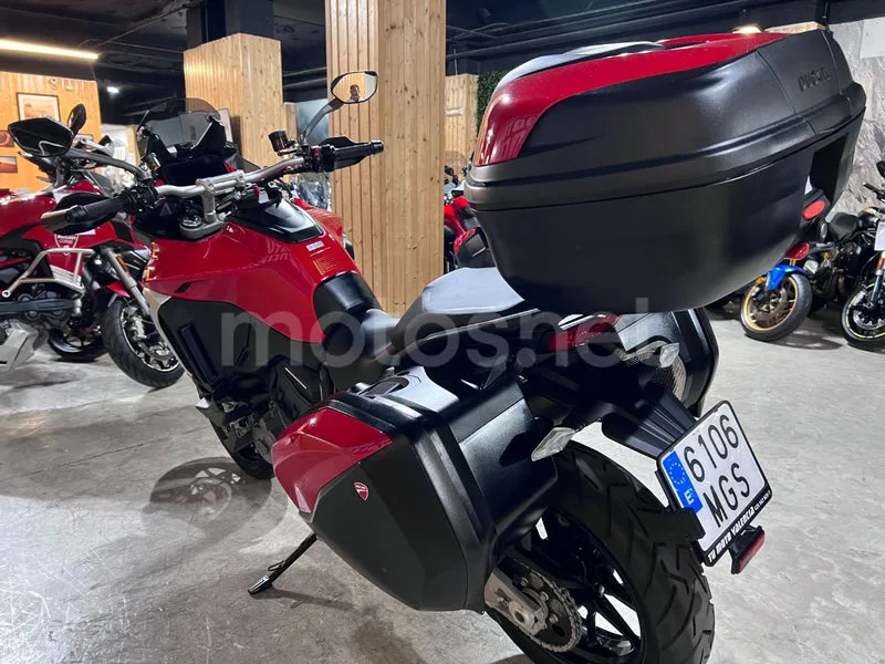 Ducati Multistrada V4 - Vista 6