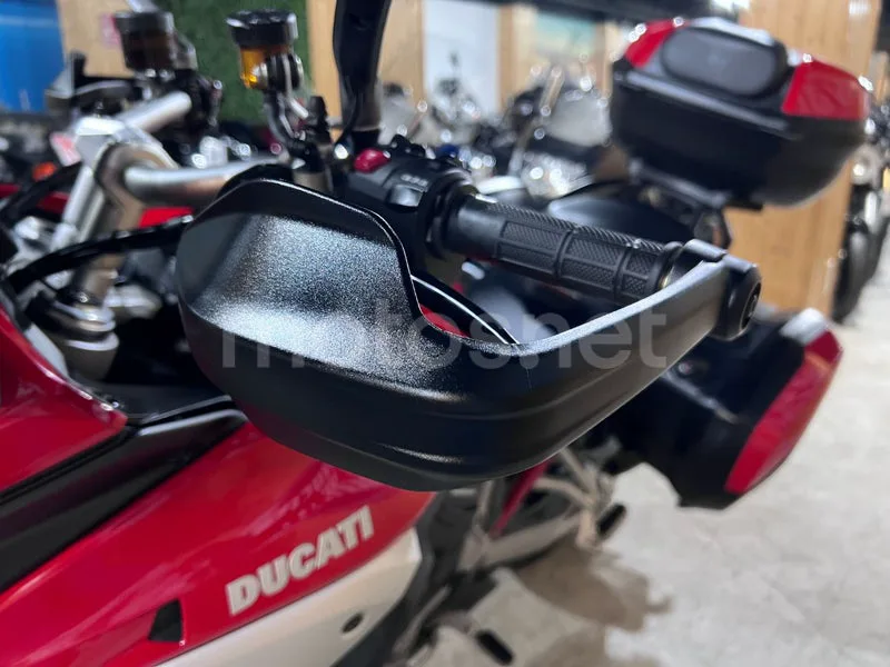 Ducati Multistrada V4 - Vista 54