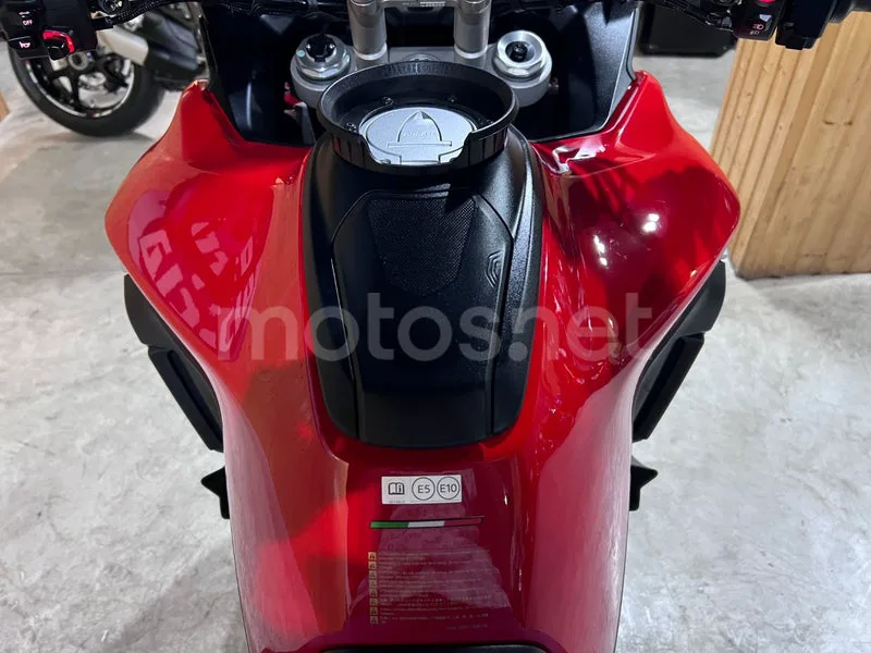 Ducati Multistrada V4 - Vista 76