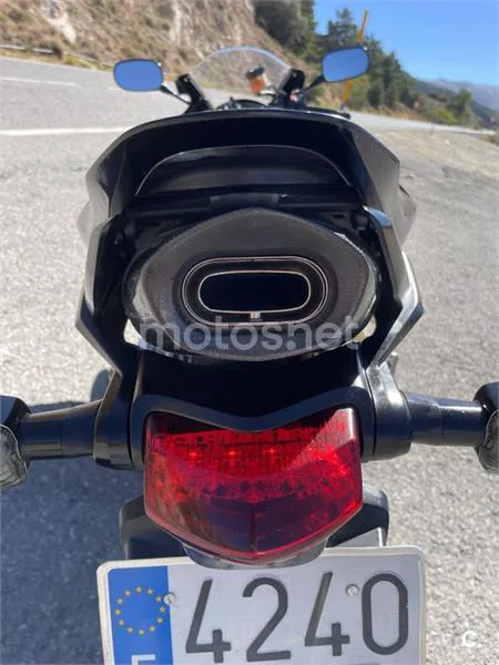 Honda CBR600RR - Vista 5
