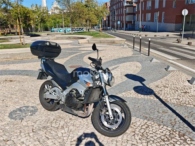 Suzuki GSR600 1500 € 2006 Madrid - 2