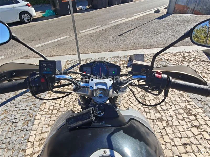 Suzuki GSR600 - Vista 9