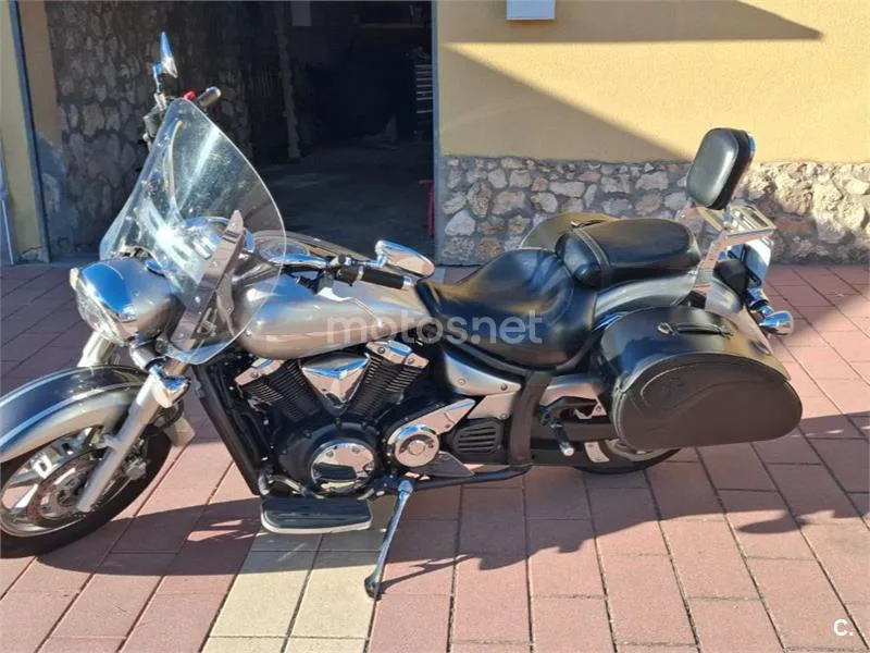 Yamaha XVS1300A Midnight Star - Vista 6