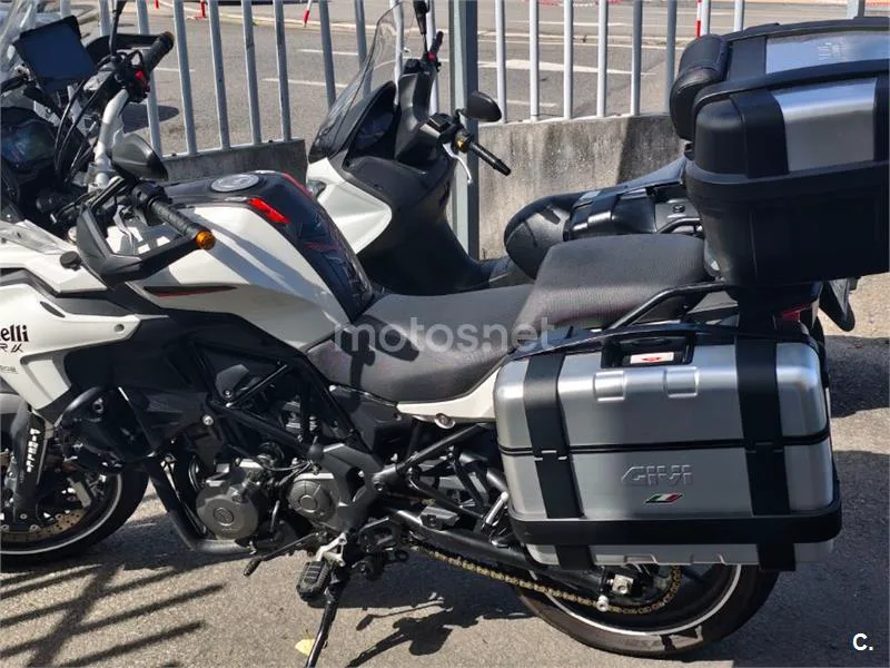 Benelli TRK 502 - Vista 19