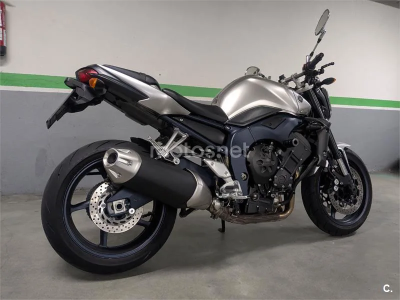 Yamaha FZ1 - Vista 4
