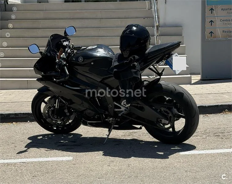 Yamaha YZF-R6 - Vista 4
