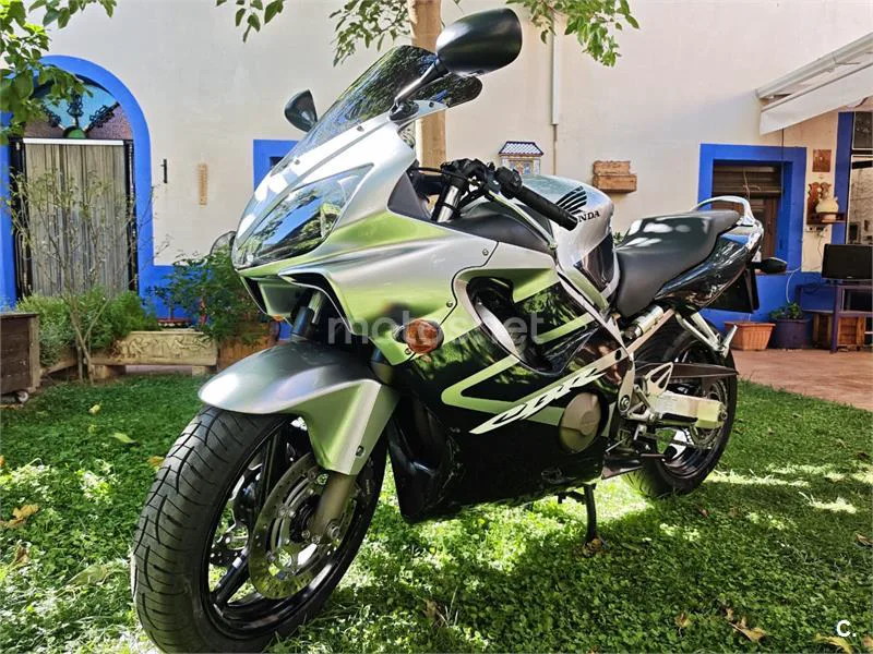 Honda CBR600F - Vista 11