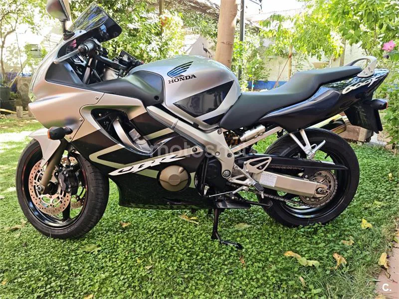 Honda CBR600F - Vista 18