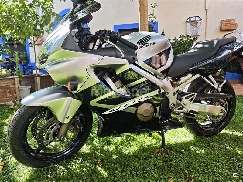 Honda CBR600F - Vista 9