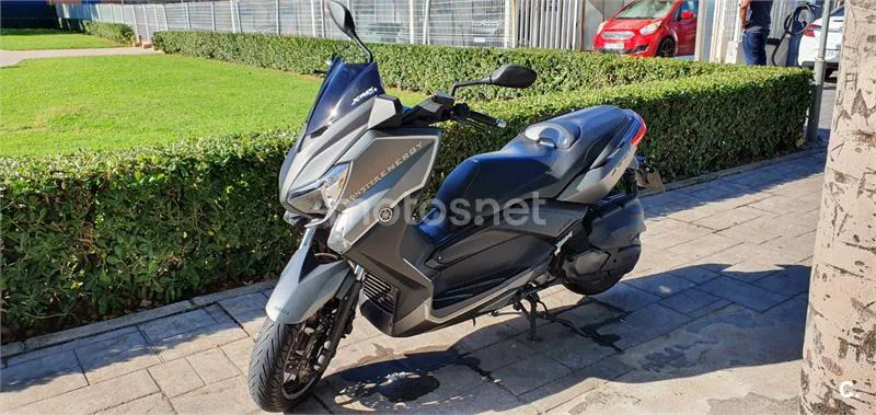 Yamaha XMAX 400 3800 € 2013 Valencia - 1