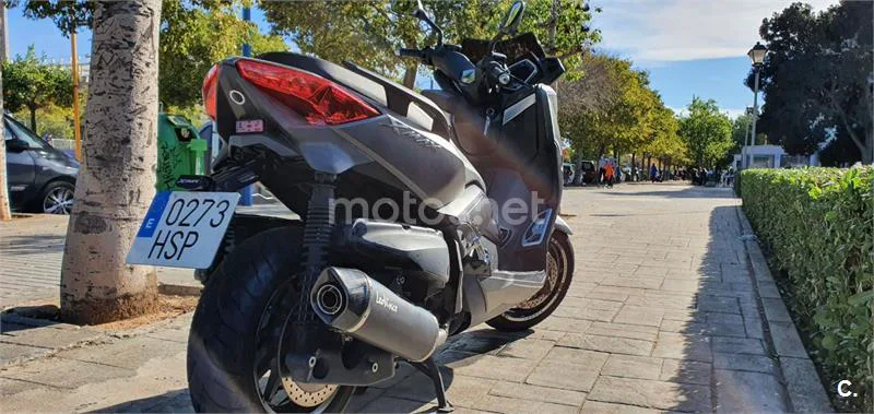 Yamaha XMAX 400 - Vista 3