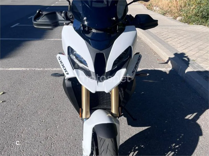 BMW S 1000 XR - Vista 3