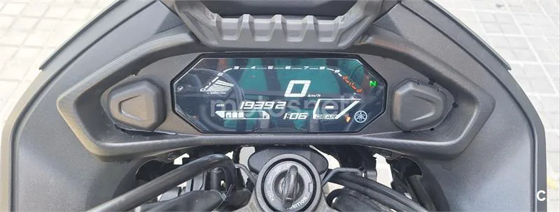Yamaha Tracer 7 - Vista 8