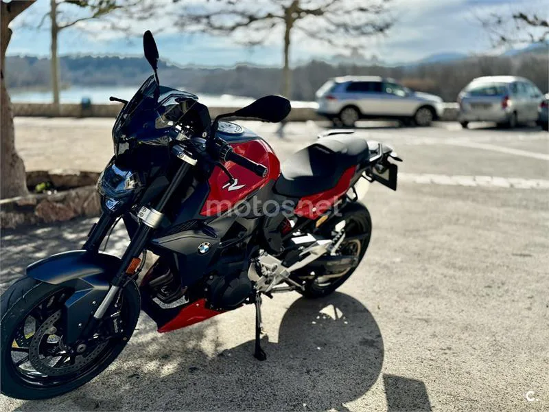 BMW F 900 R - Vista 3