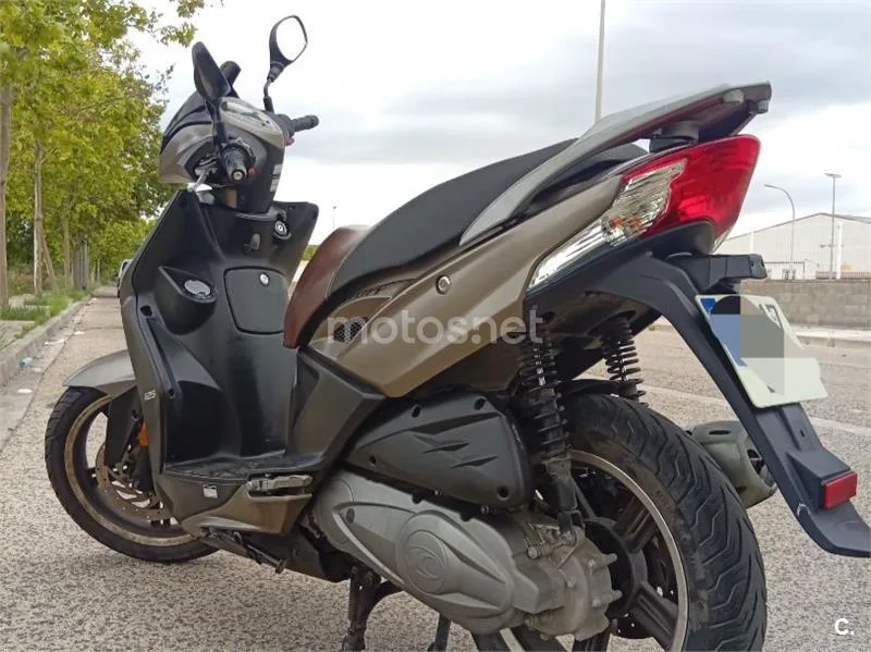 Kymco Agility City 125 - Vista 5
