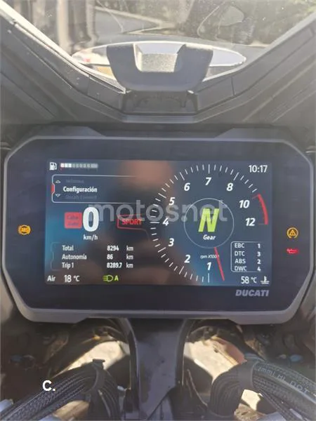 Ducati Multistrada V4 - Vista 5