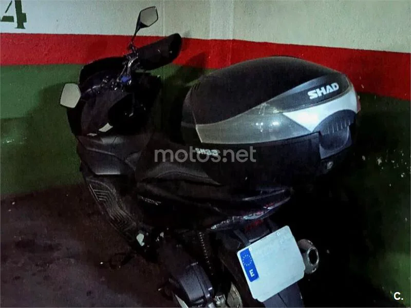 Honda PCX125 - Vista 4