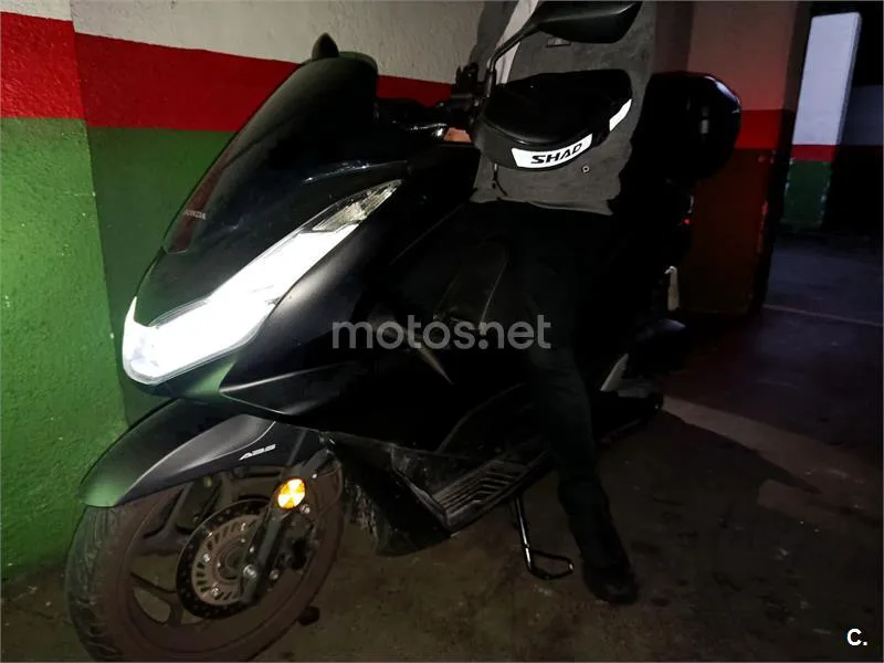 Honda PCX125 - Vista 5