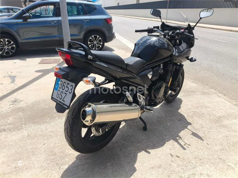 Suzuki Bandit 650S - Vista 3