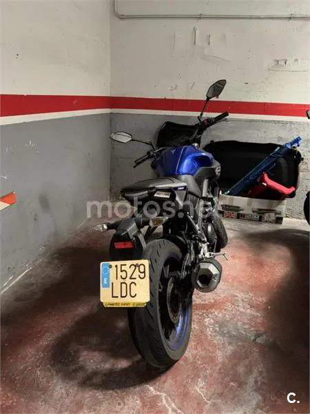 Yamaha MT-125 - Vista 3