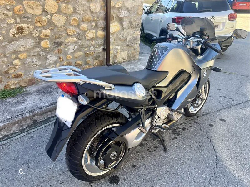 BMW F 800 ST - Vista 5