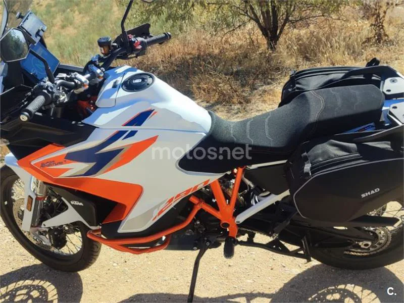 KTM 1290 Super Adventure - Vista 3