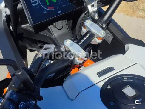KTM 1290 Super Adventure - Vista 8