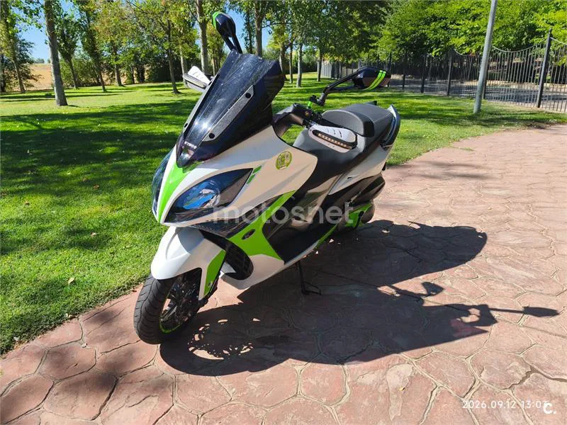 Kymco Xciting 400 2700 € 2014 Toledo - 1