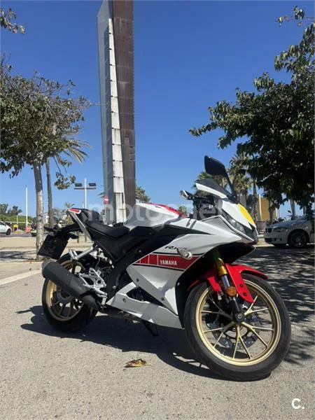 Yamaha YZF-R125 3600 € 2022 Barcelona - 1