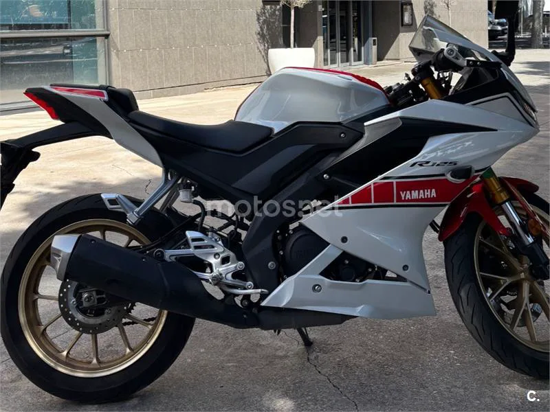 Yamaha YZF-R125 - Vista 4