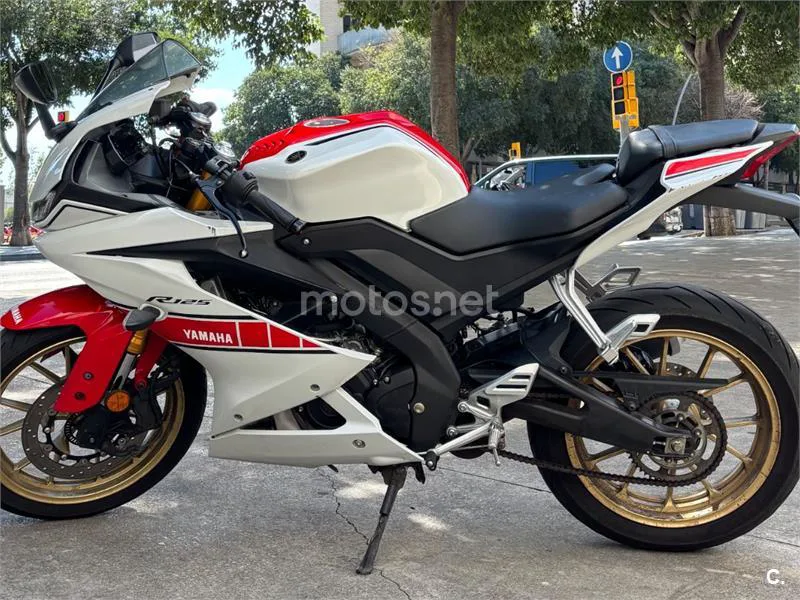 Yamaha YZF-R125 - Vista 5