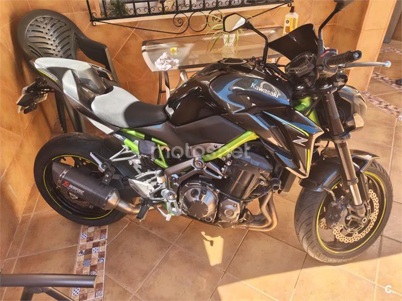 Kawasaki Z900 - Vista 5