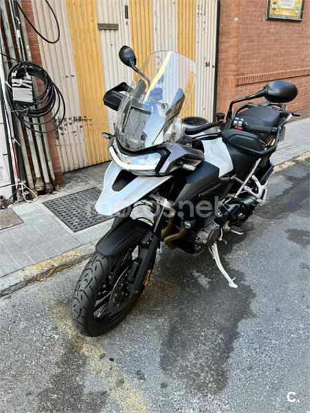 Triumph Tiger 1200 GT - Vista 4
