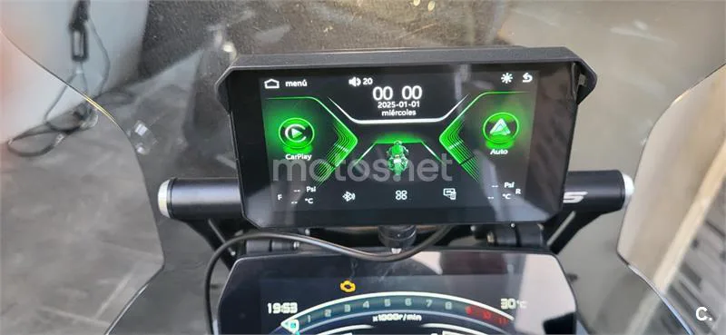 Voge 900DSX - Vista 6