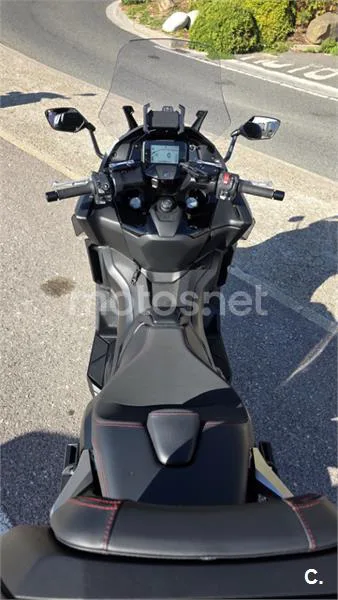Honda Forza 750 - Vista 6