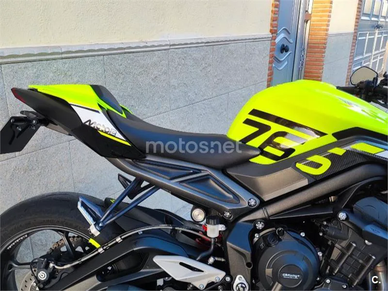 Triumph Street Triple 765 - Vista 5