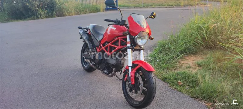 Ducati Monster 695 3200 € 2007 Castellón - 1